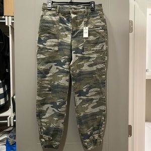 Express Camo Joggers